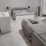 Apartament Maison De Marie Trani