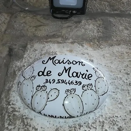 Lägenhet Maison De Marie *