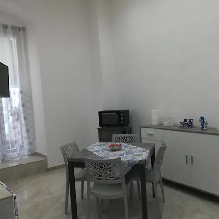 Maison De Marie טרני